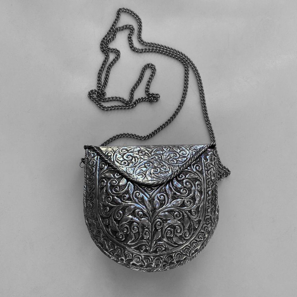 Free People silver cross body metal purse bag on chain